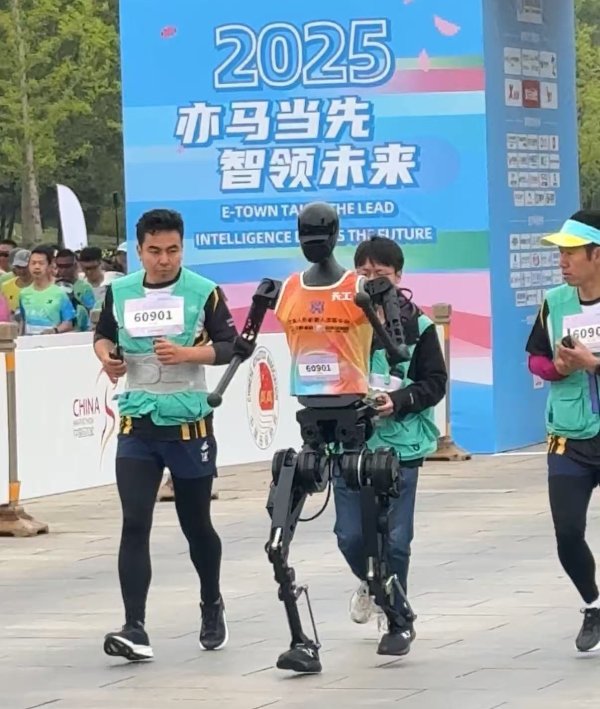 天载配资  京东：近期报名秒送全职骑手预计审核需要一周左右的时间